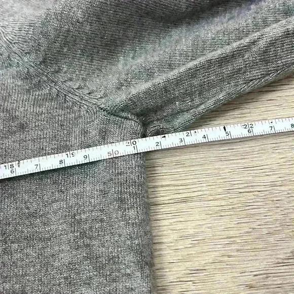 Calvin Klein Grey & Black Striped Turtleneck Size Large - Picture 5 of 9